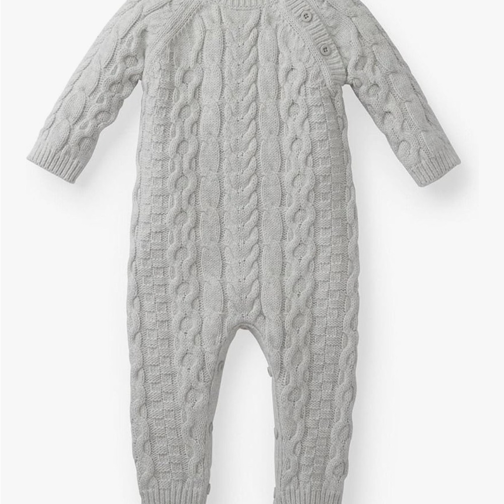 Soft Gray Cable Knit Baby Footie